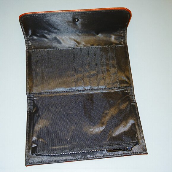 XOXO Red Envelope Wallet / Clutch 👛 - Picture 4 of 5